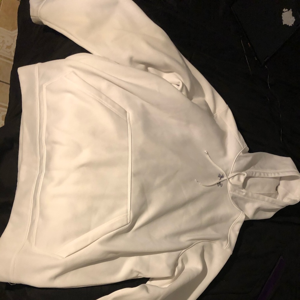 White hoodie